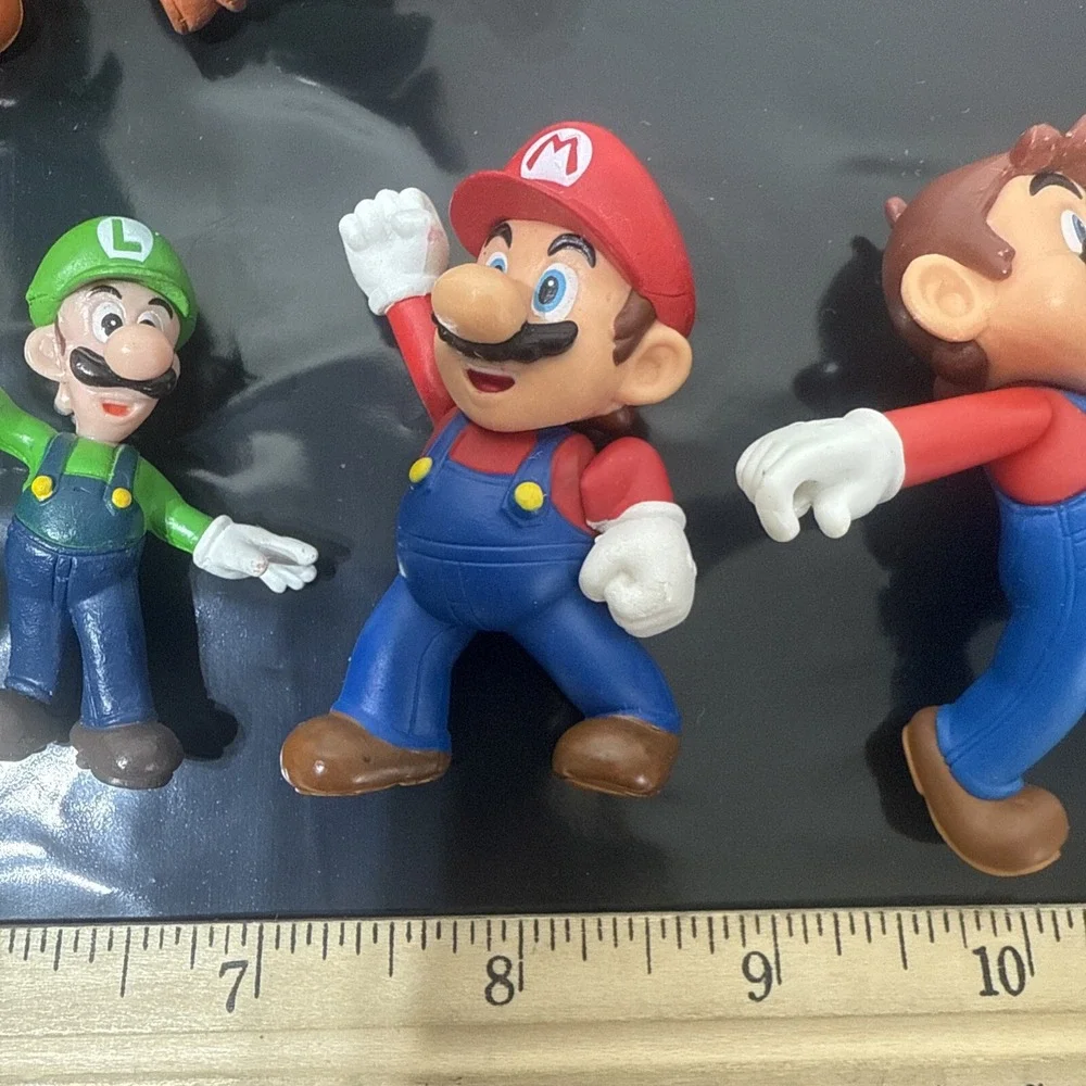 Nintendo Super Mario Brothers‎ Mixed LOT of 9 Diecast PVC Hot Wheels JAKKS